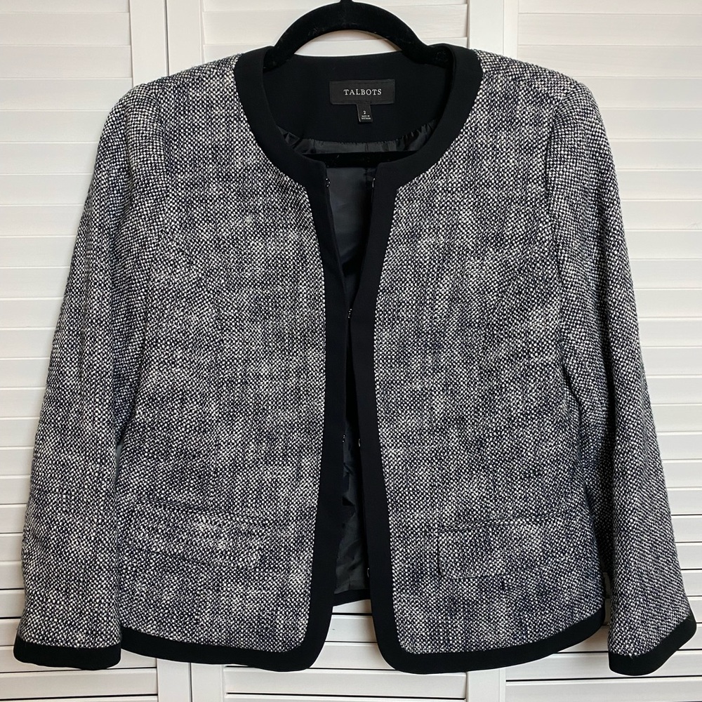 Talbots Grey Tweed Boucle Blazer with Black Trim - Size 2